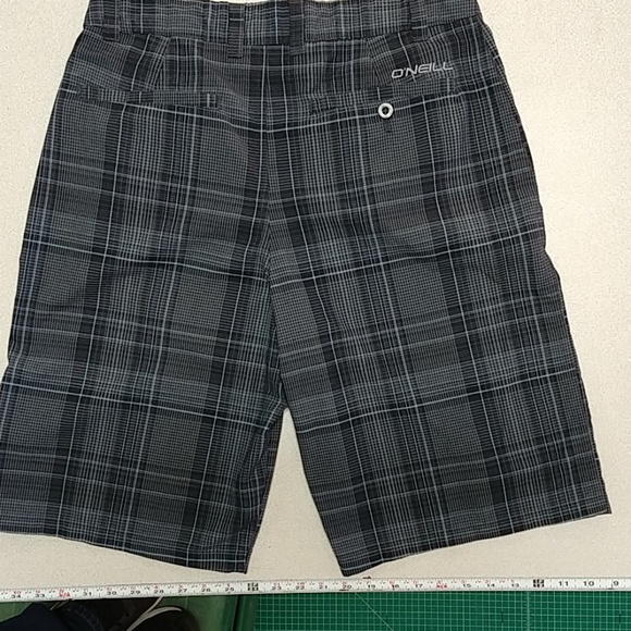 O'Neill Shorts - Picture 2 of 5